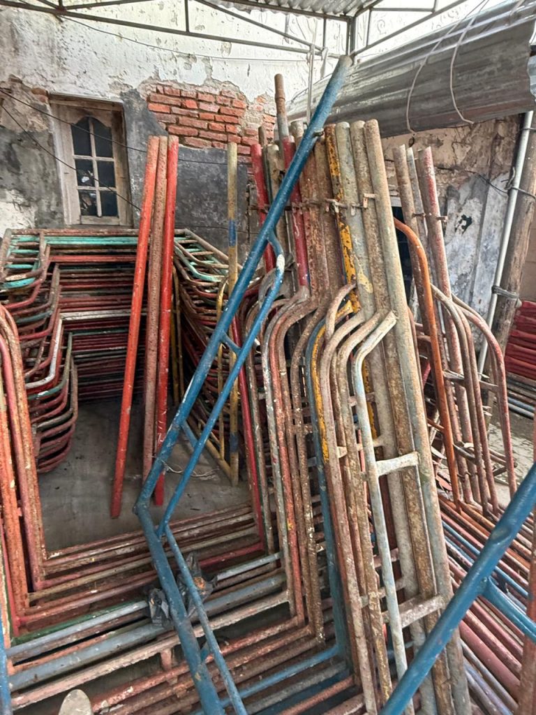Sewa Metal Plank atau Asiba Tegal